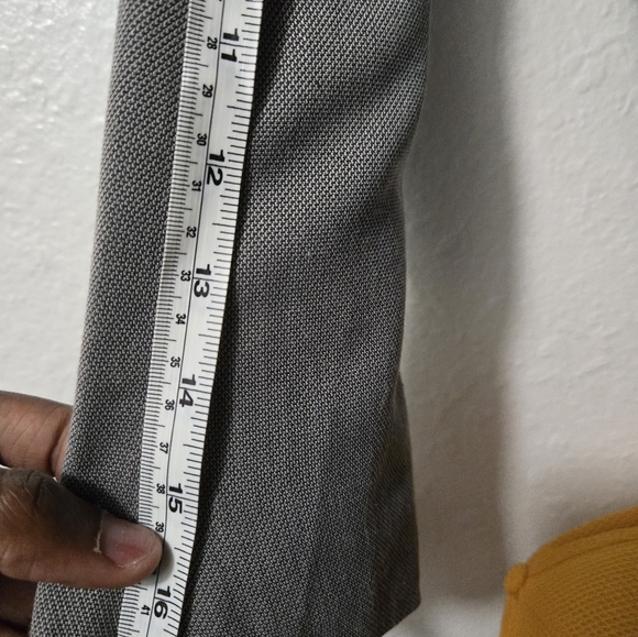 Men's Grey suit - Picture 10 of 10